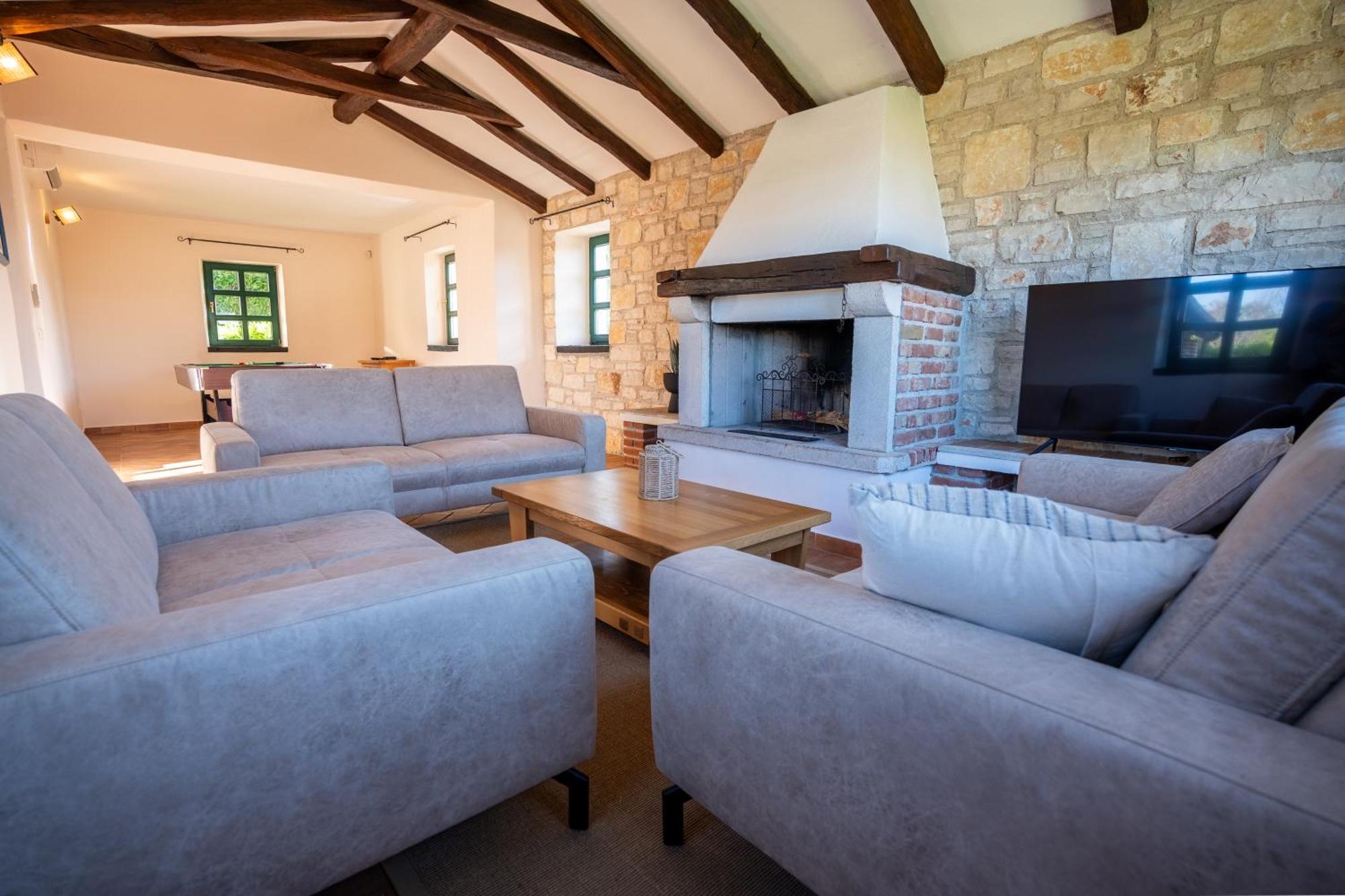 Sveti Lovreč Pazenatički Theblueview Villas Near Porec מראה חיצוני תמונה